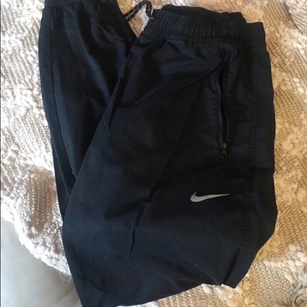Large Nike men’s joggers